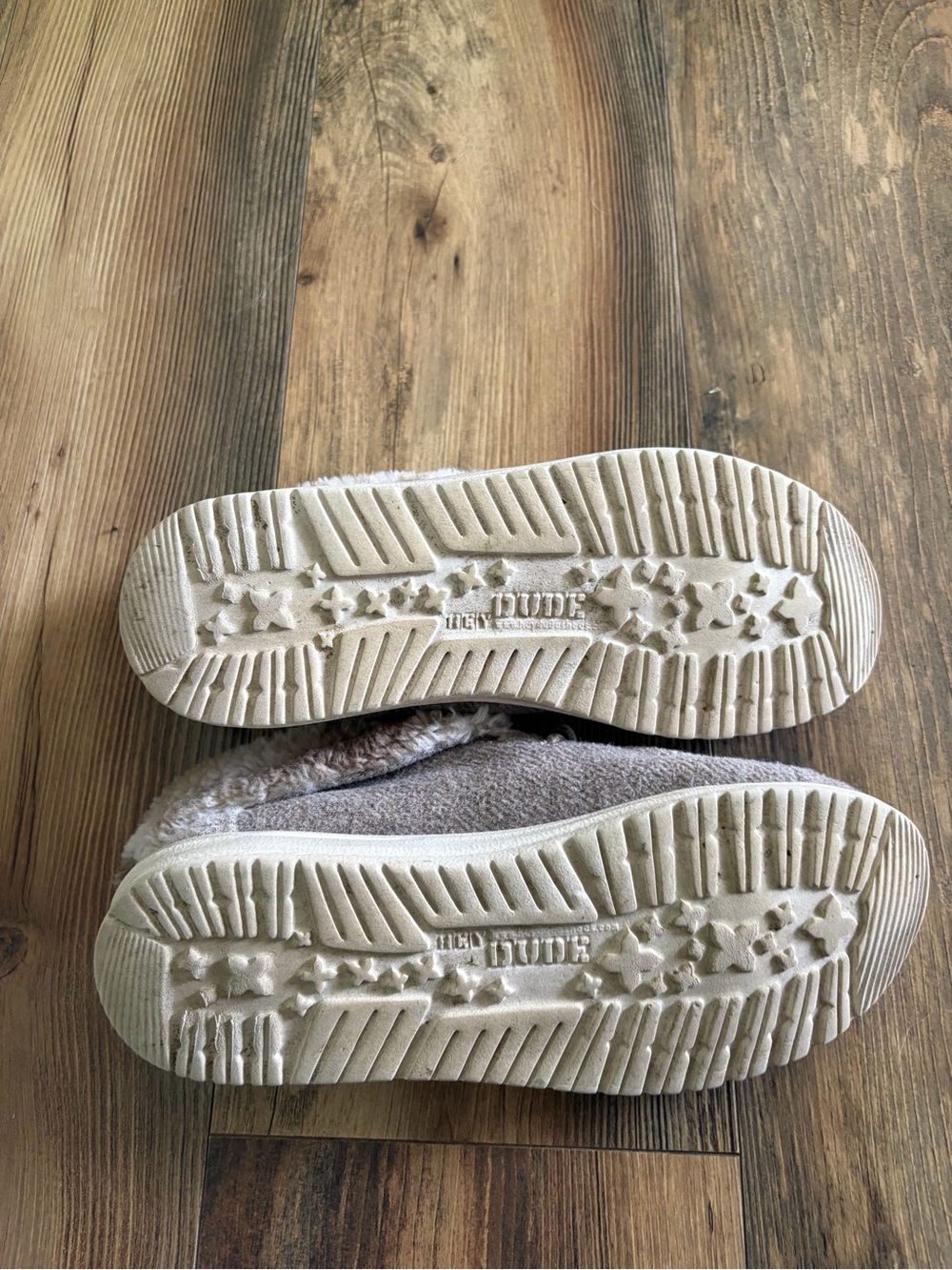 Hey Dude Women's Light Taupe Fleece-Lined Slip-On Loafers - Picture 4 of 4